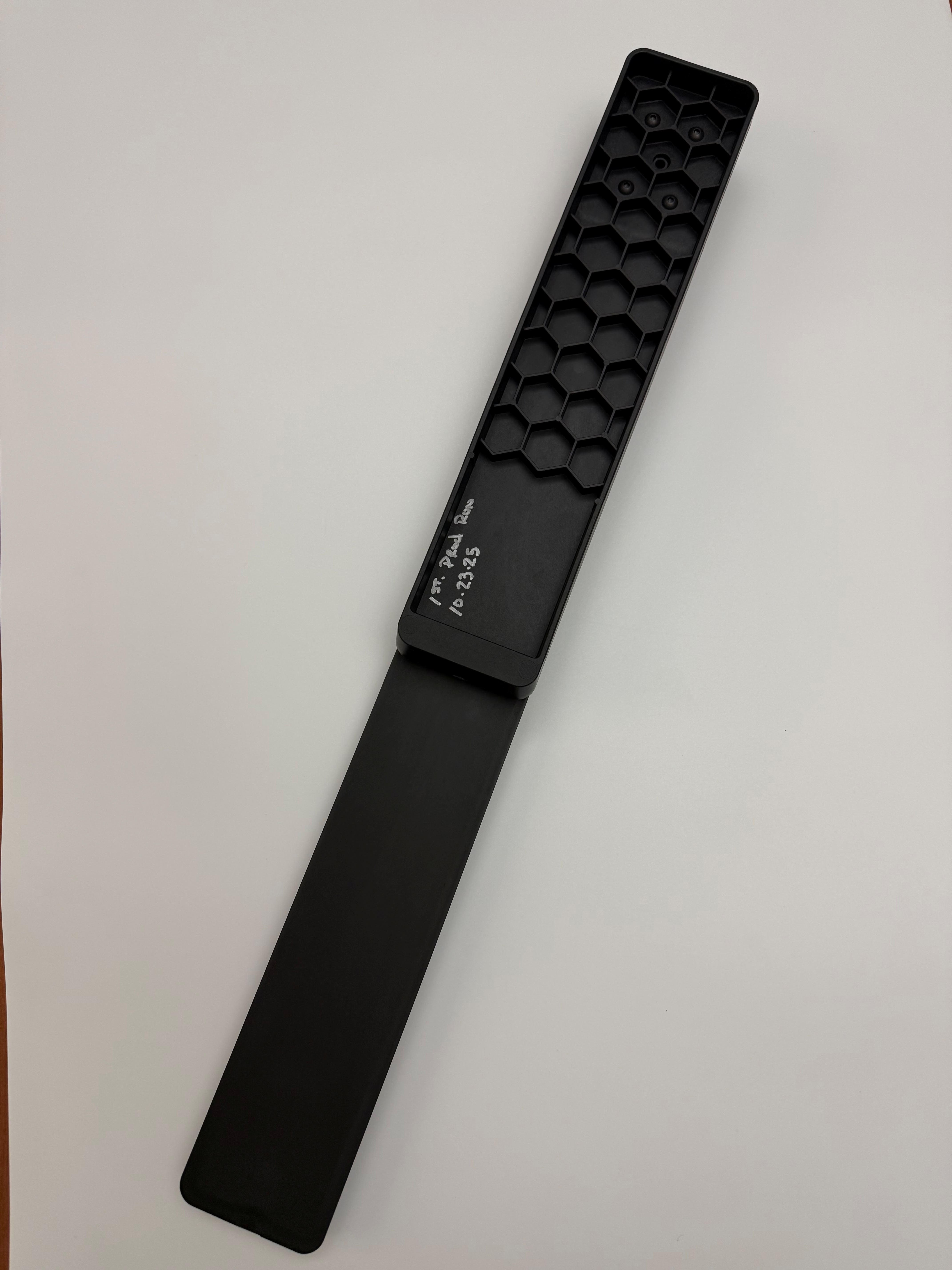 Part Name: T&G Helper<br>Tool Info: Single Cavity Aluminum <br>Resin: PA 66